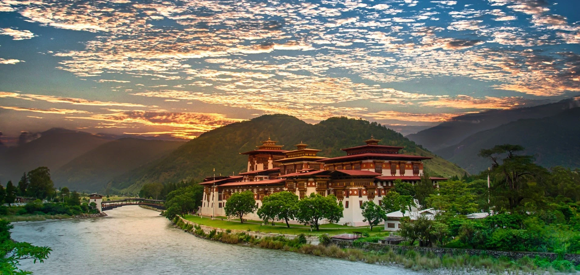 BHUTAN - 5 NIGHTS / 6 DAYS